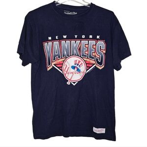 Mitchell & Ness New York Yankees Graphic Tee Size Medium